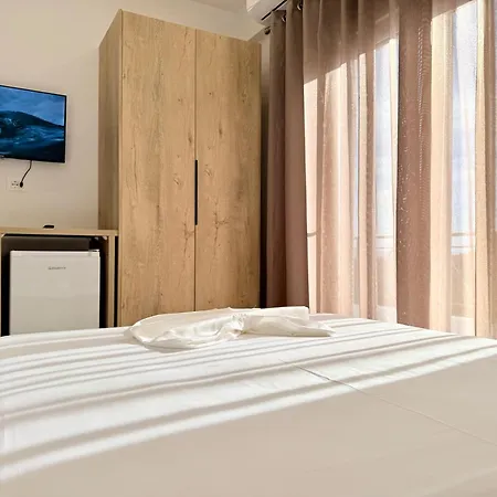Aqualis Sarande