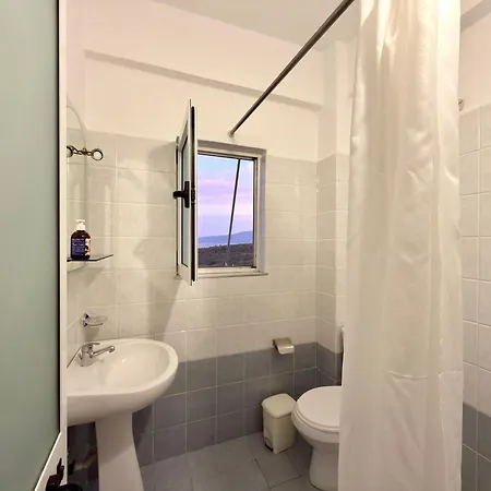 Aqualis Sarande